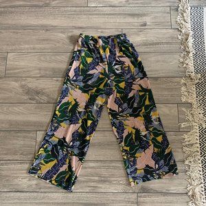 Funky ankle trousers